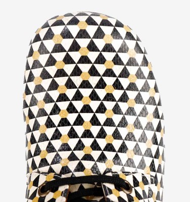 MERIETE BLACK AND WHITE CHiE MIHARA shoes