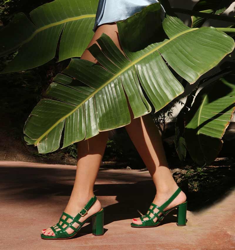 BA-HUNI GREEN CHiE MIHARA sandals