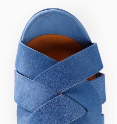 KI-BALBINA BLUE CHiE MIHARA sandals