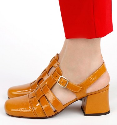 MAITO ORANGE CHiE MIHARA chaussures