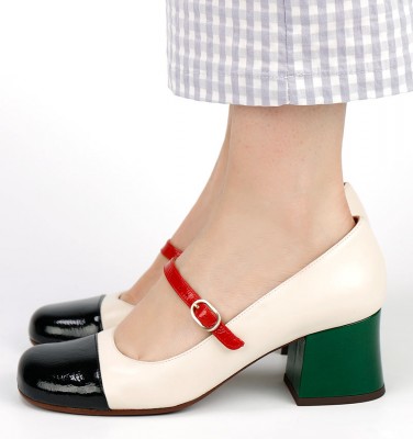 MERY WHITE CHiE MIHARA zapatos