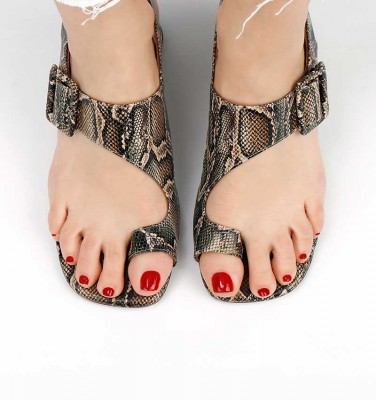 OPECO GREEN CHiE MIHARA sandals