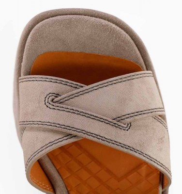 VACO GREY CHiE MIHARA sandales