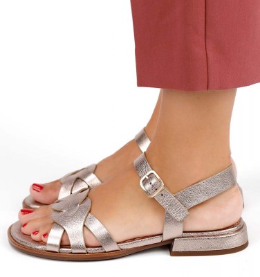 WA-GAURA IRON CHiE MIHARA sandals