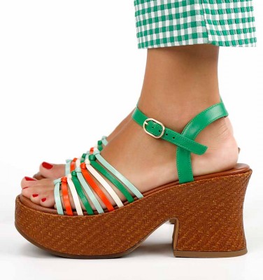 DAMOR GREEN CHiE MIHARA sandales