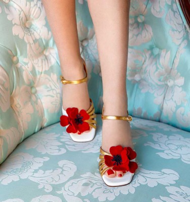 BRI-PIROCA GOLD CHiE MIHARA mariée