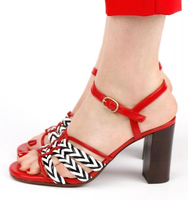 BARI RED CHiE MIHARA sandals