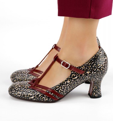 AIKA BLACK CHiE MIHARA shoes