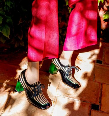 PABIZU BLACK CHiE MIHARA shoes