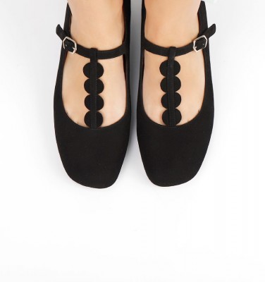 RYMI BLACK CHiE MIHARA shoes