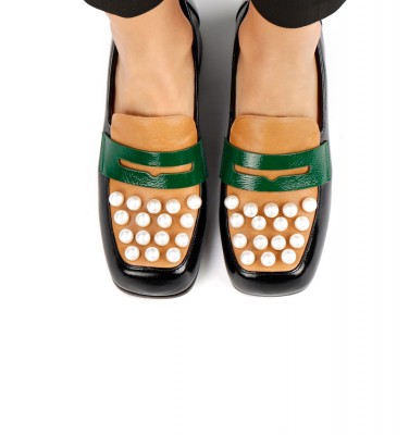 BALA NEGRO CHiE MIHARA chaussures