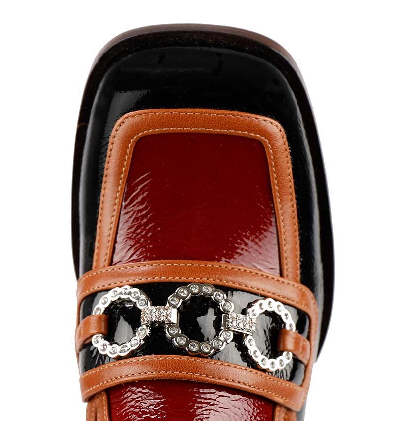 boel-black-and-red