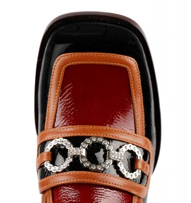 BOEL BLACK AND GRAPE CHiE MIHARA zapatos