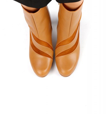CUABE LIGHT BROWN CHiE MIHARA boots
