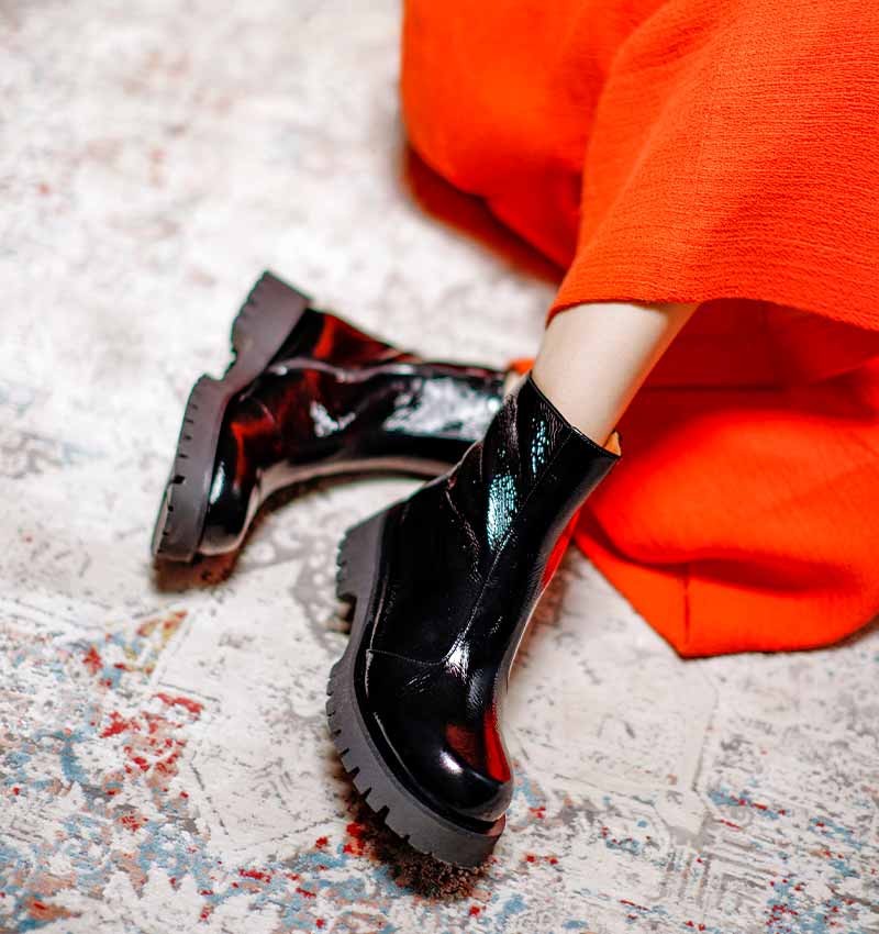 DADA BLACK CHiE MIHARA boots