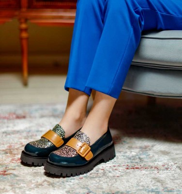 DESAIN PETROL CHiE MIHARA shoes