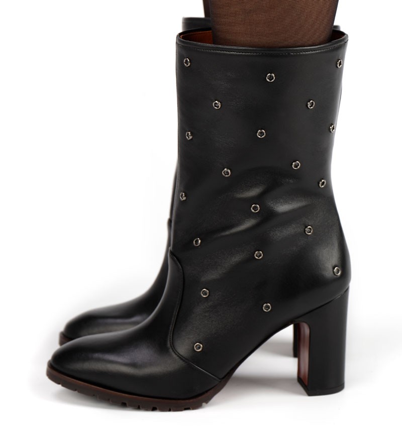 ELYON BLACK CHiE MIHARA boots