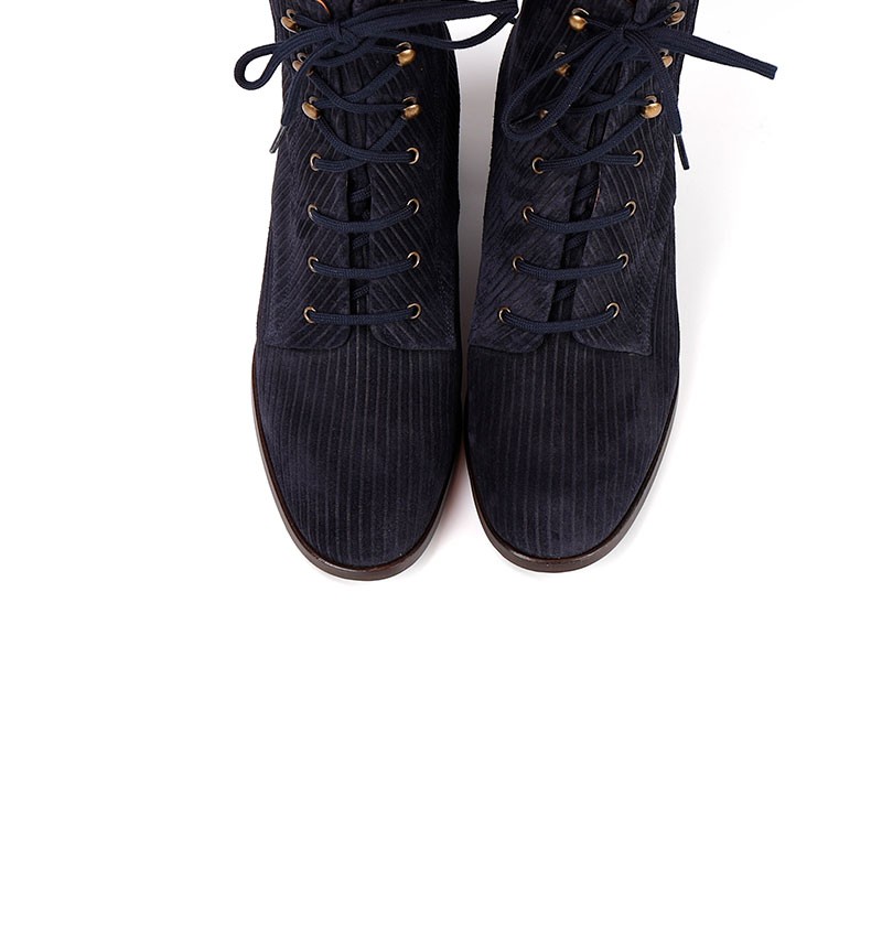 garage-navy