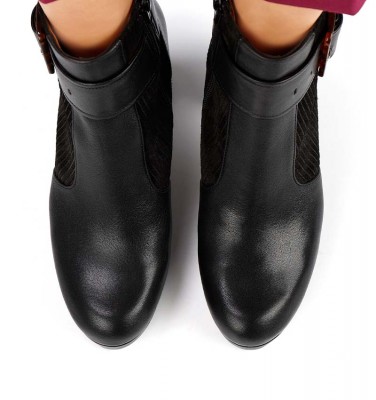 HAKI BLACK CHiE MIHARA boots