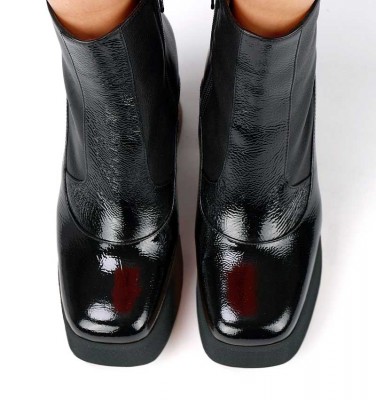LAJELUS BLACK CHiE MIHARA boots