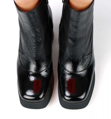 LAJELUS BLACK CHiE MIHARA bottes