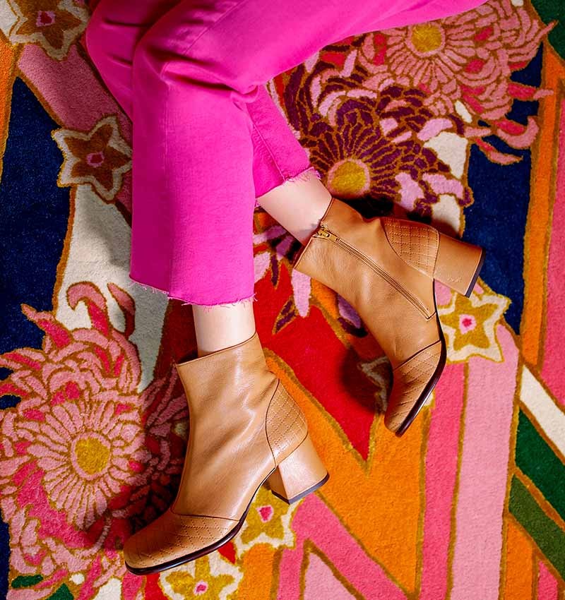 MACHA BROWN CHiE MIHARA boots