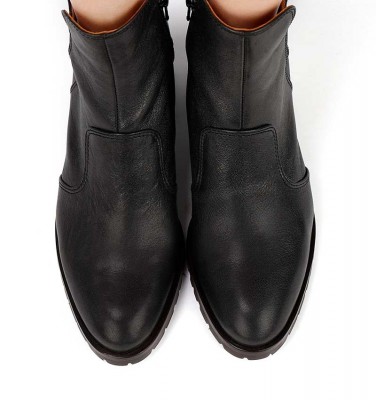 NAILEA BLACK CHiE MIHARA botas