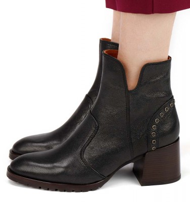 NAILEA BLACK CHiE MIHARA botas