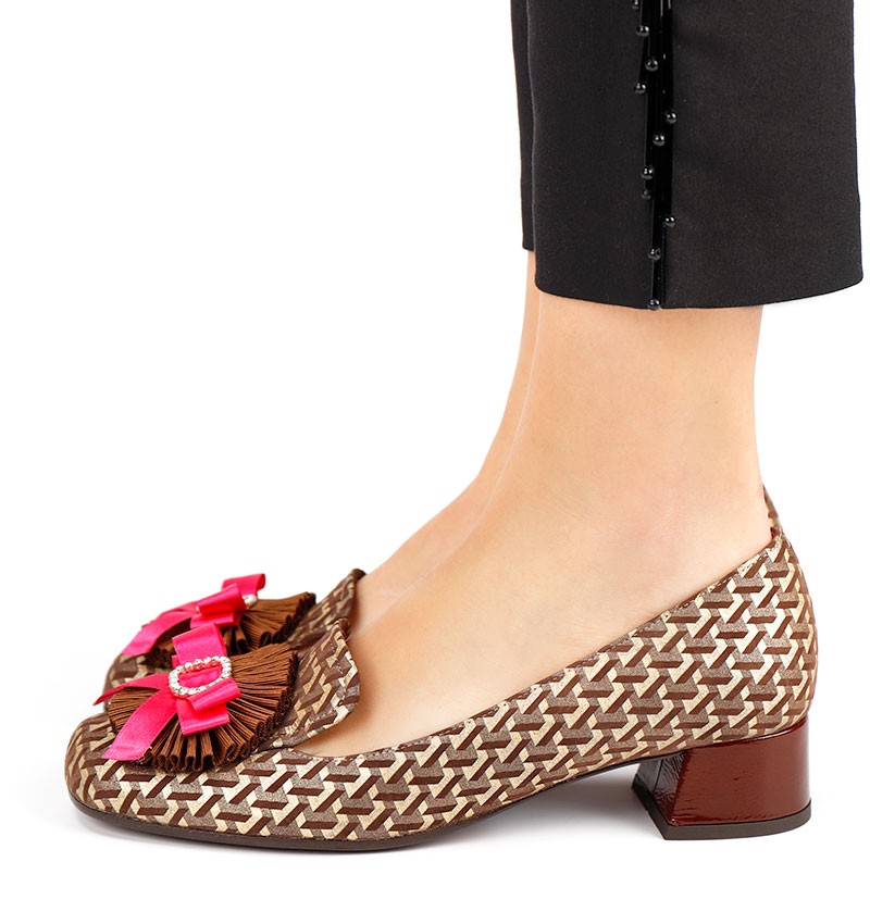RYUH BROWN CHiE MIHARA zapatos