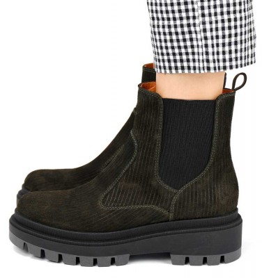 WYSHI DARK GREEN CHiE MIHARA botas