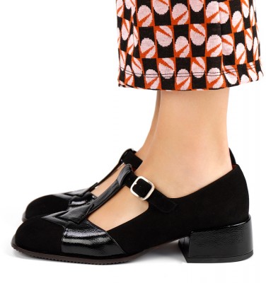 ZAKI BLACK CHiE MIHARA shoes