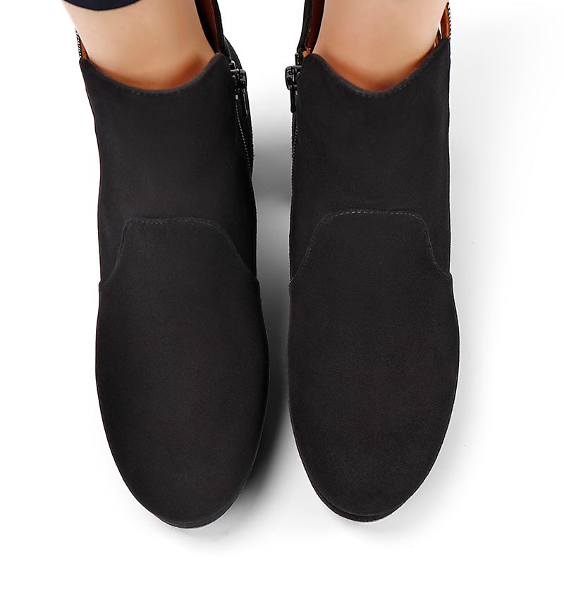 herita-black-top-10