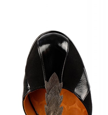 DAFABA BLACK CHiE MIHARA shoes