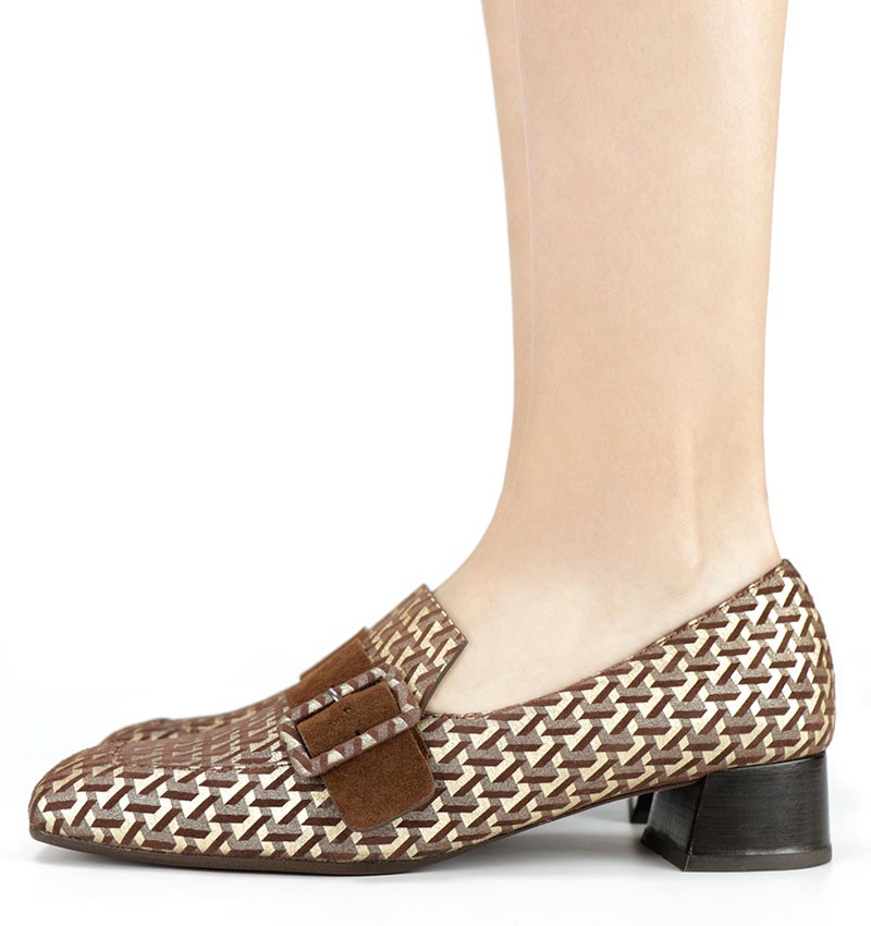 REVA BROWN CHiE MIHARA zapatos