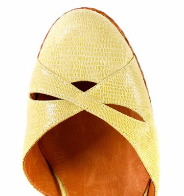 JOSINA YELLOW CHiE MIHARA shoes
