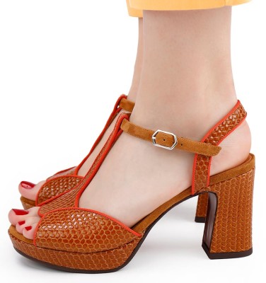 KEDUNI BROWN CHiE MIHARA sandals