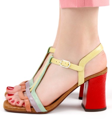 PINYATA MULTI CHiE MIHARA sandalias