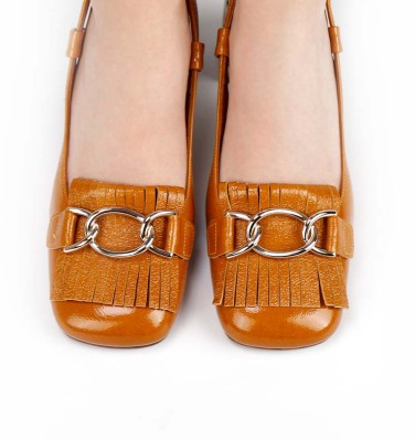 RILDA OCHER CHiE MIHARA shoes