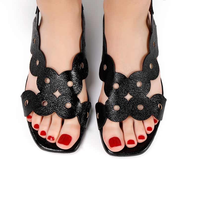 TEIDE BLACK CHiE MIHARA sandals