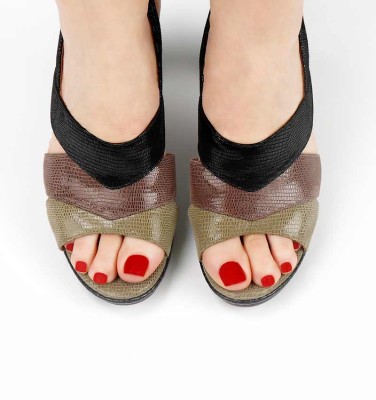 ADINA GREY AND BLACK CHiE MIHARA sandals