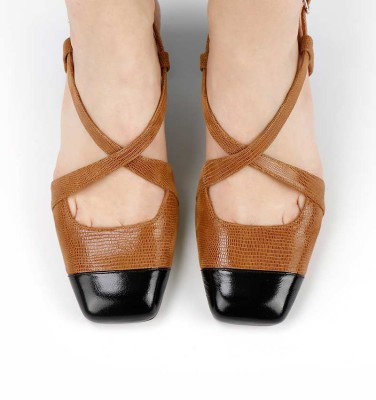 VONDINA BROWN CHiE MIHARA zapatos