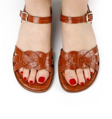 WAGAU BROWN CHiE MIHARA sandalias