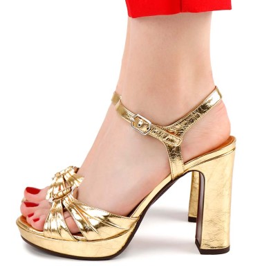 CHIVA GOLD CHiE MIHARA sandals
