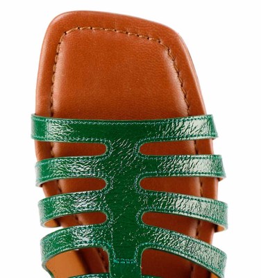 FARINYA GREEN CHiE MIHARA sandals