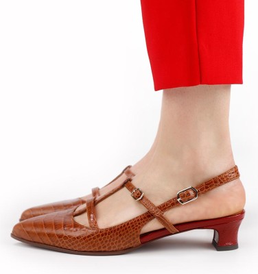 HANY BROWN CHiE MIHARA zapatos