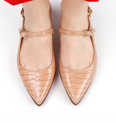 HEDIA BROWN CHiE MIHARA zapatos