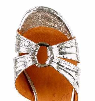 KELOCA SILVER CHiE MIHARA sandalias