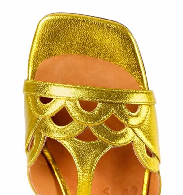 LOMA YELLOW CHiE MIHARA sandals