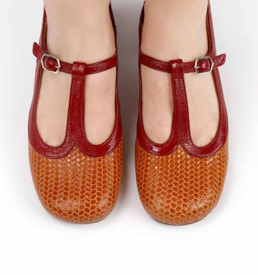 MENAN BROWN CHiE MIHARA shoes