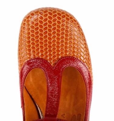 MENAN BROWN CHiE MIHARA zapatos